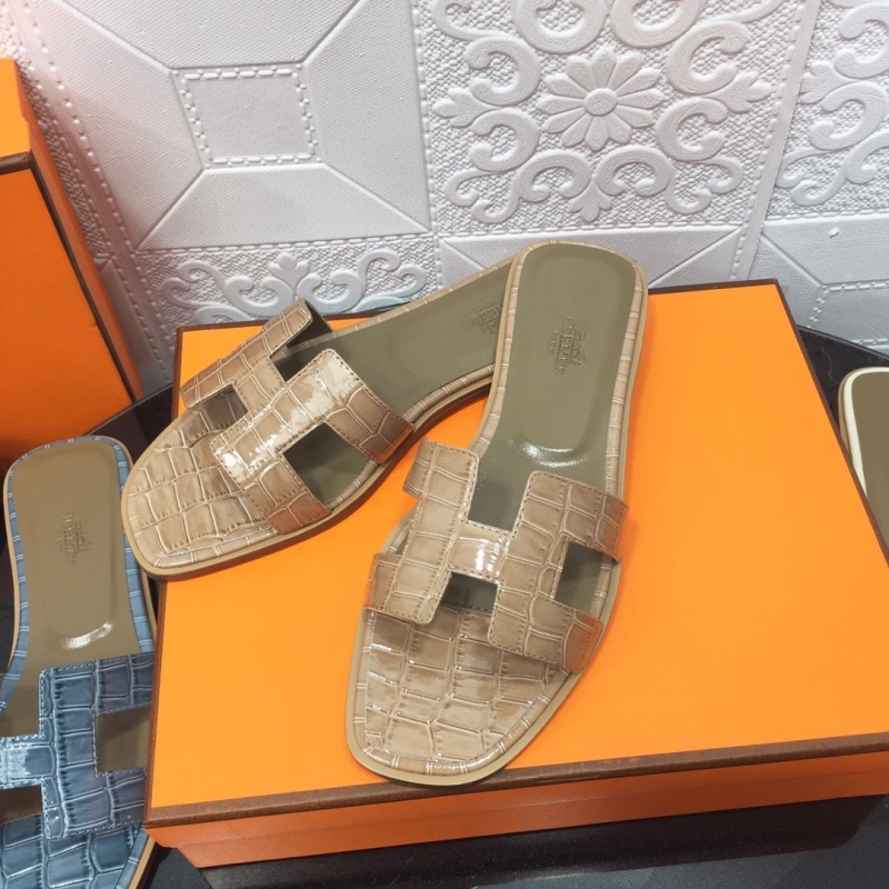 Hermes Slippers